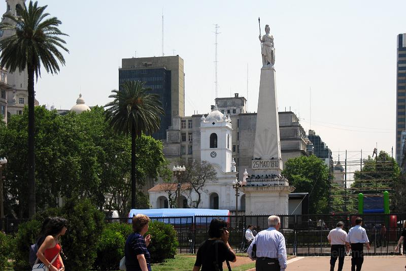 20071203_140046  Canon 950 4000x2667.jpg - Plaza de Mayo Buenos Aires